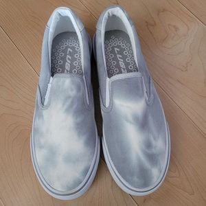 Lugz Slip-on shoes- tiedye Grey - Size Women's 8 - Barley Worn